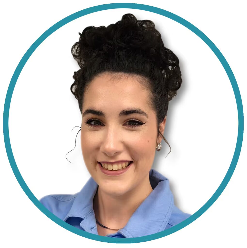 Alice Circle Headshot converted