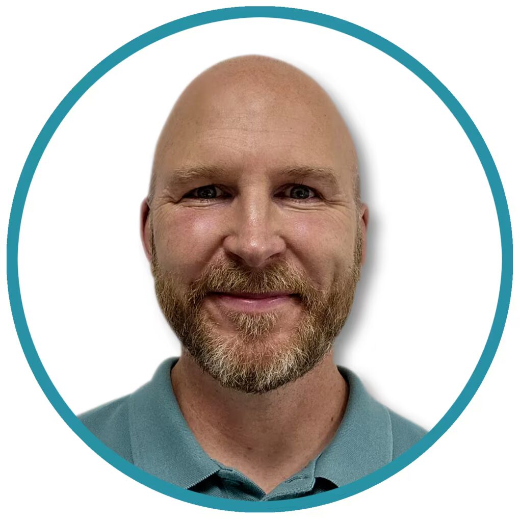 Jayson Circle Headshot converted